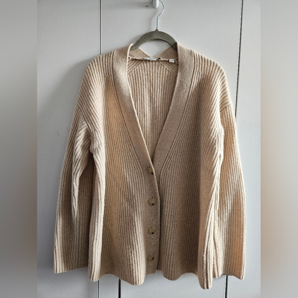 Vince Beige Cream Size S Button Cardigan